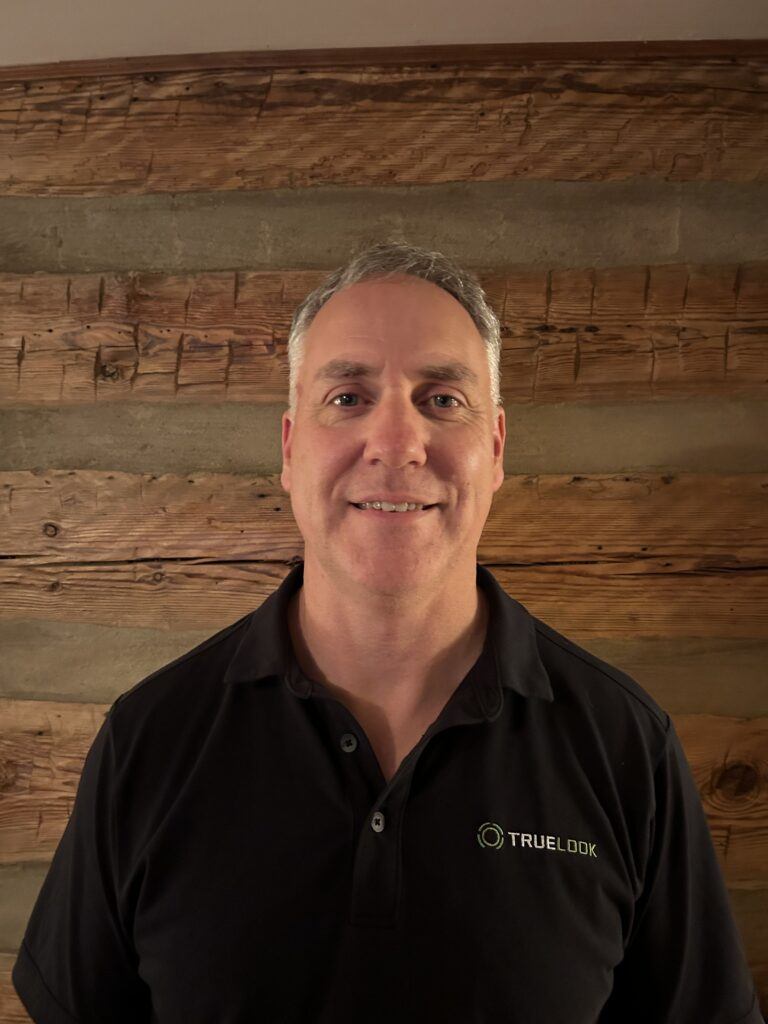 Brian Bradsher headshot