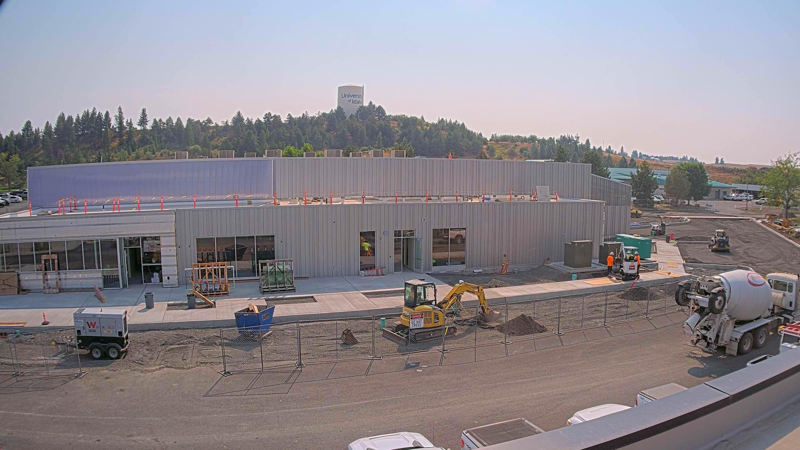 University of Idaho Meat Science and Innovation Center under construction with the hills and water tower in the background.